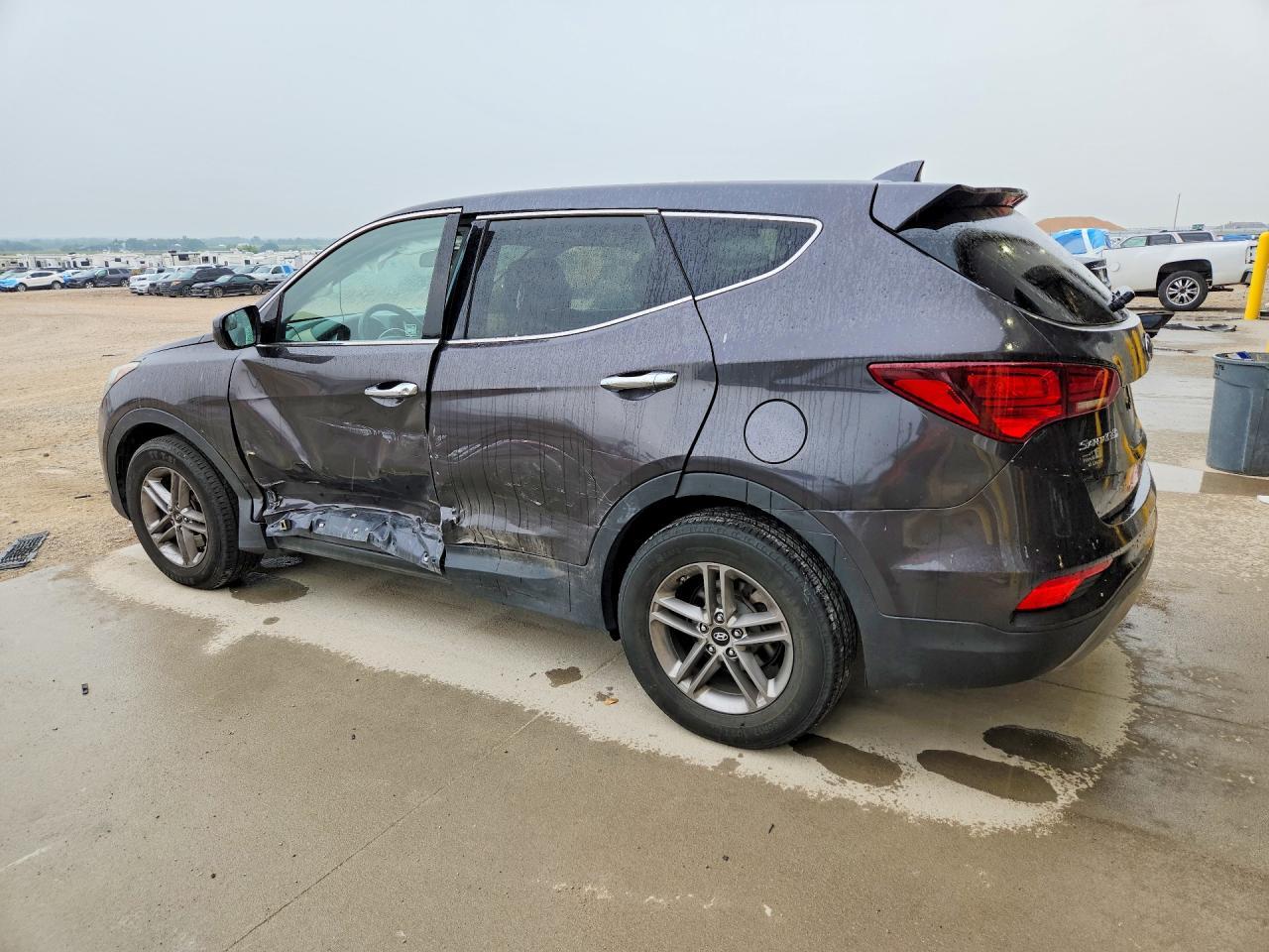 2017 Hyundai Santa Fe Sport Base - Фото 2