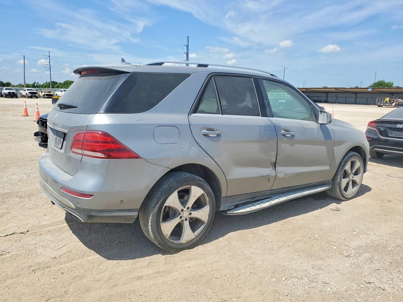 2016 Mercedes-Benz Gle 350 - Фото 3