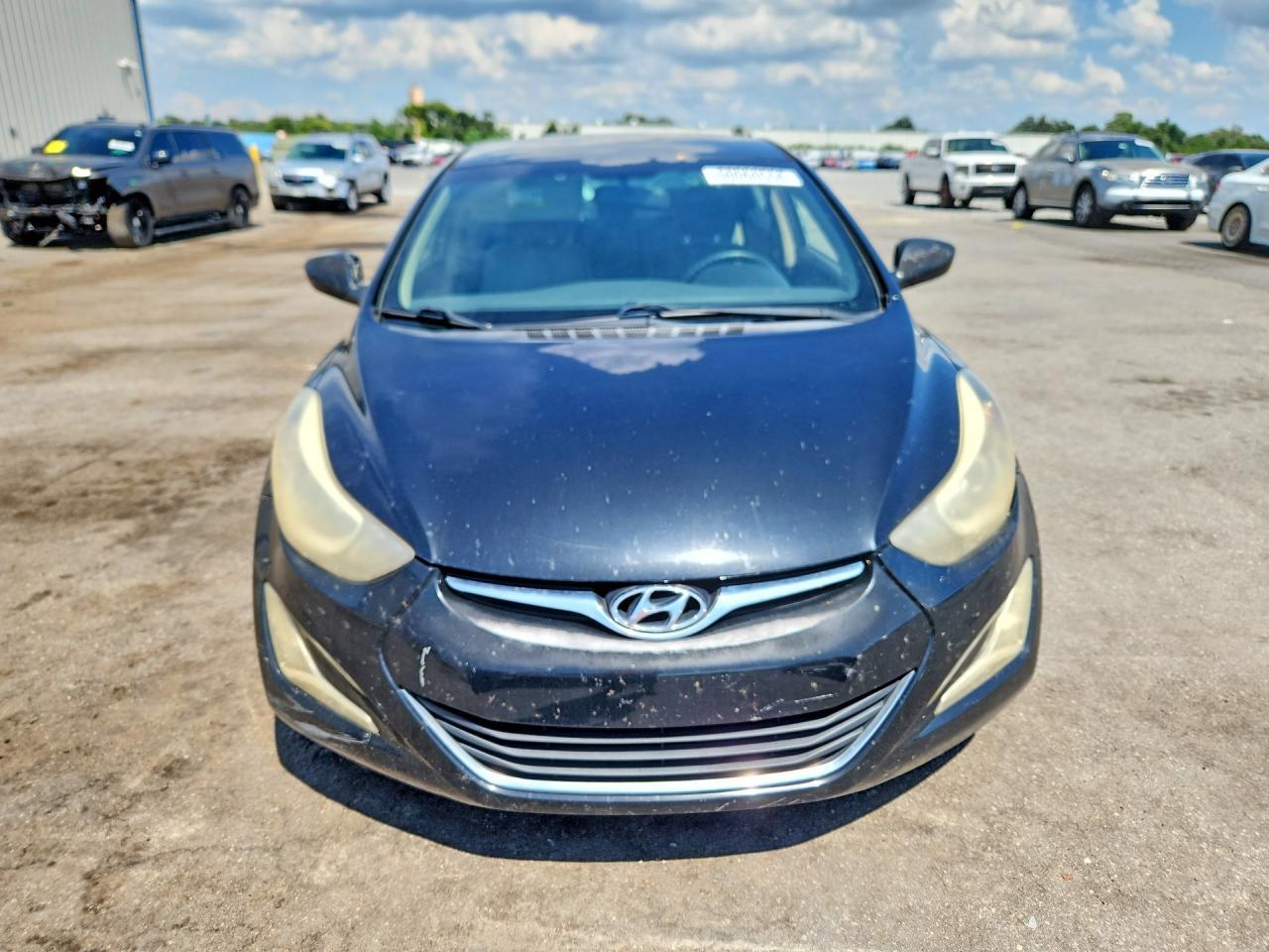 2014 Hyundai Elantra Se - Image 5