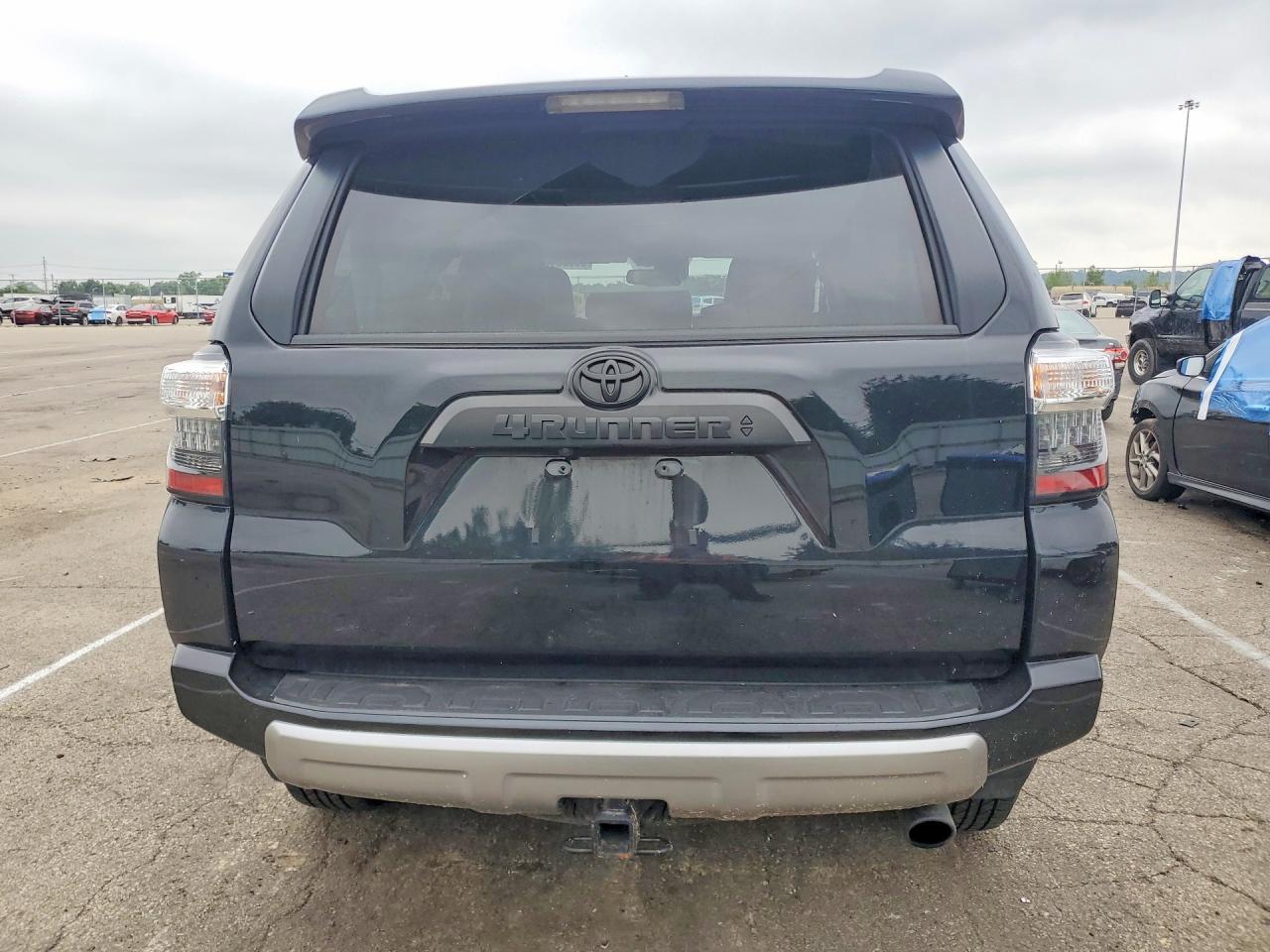 2024 Toyota 4Runner Trd Off-Road Premium - Image 6