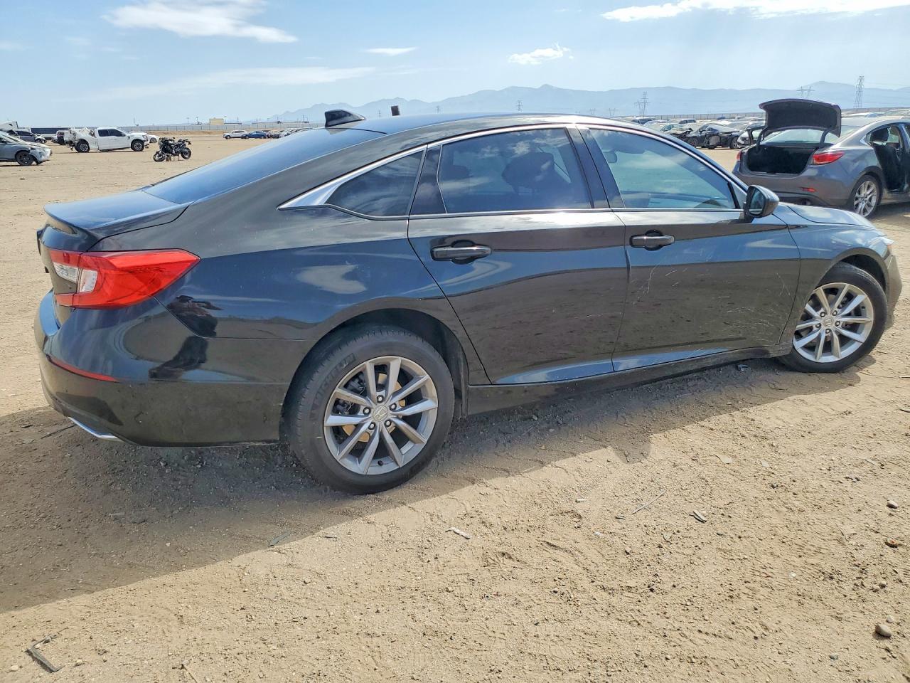 2021 Honda Accord Lx - Фото 3