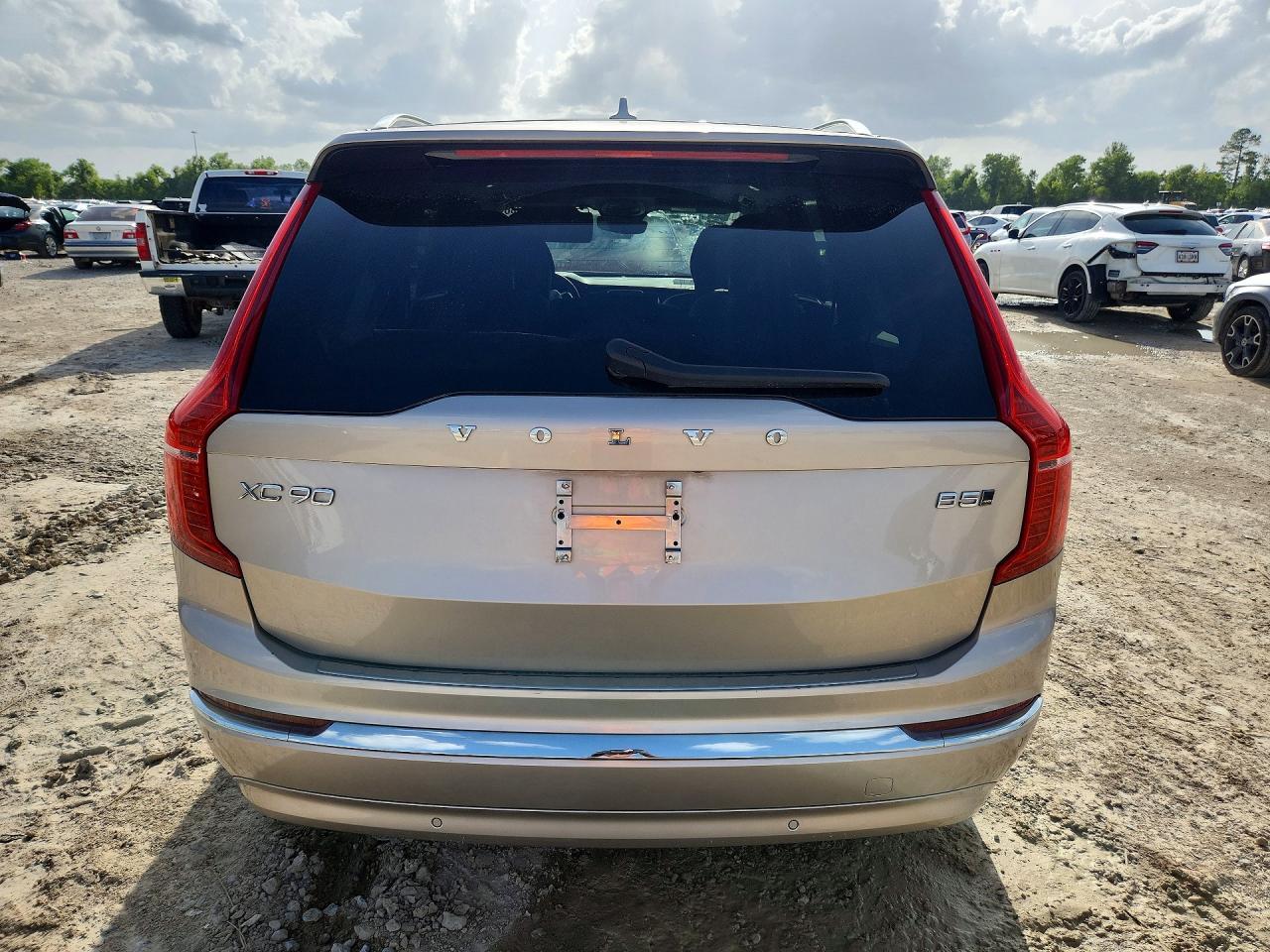 2024 Volvo Xc90 Plus - Image 6