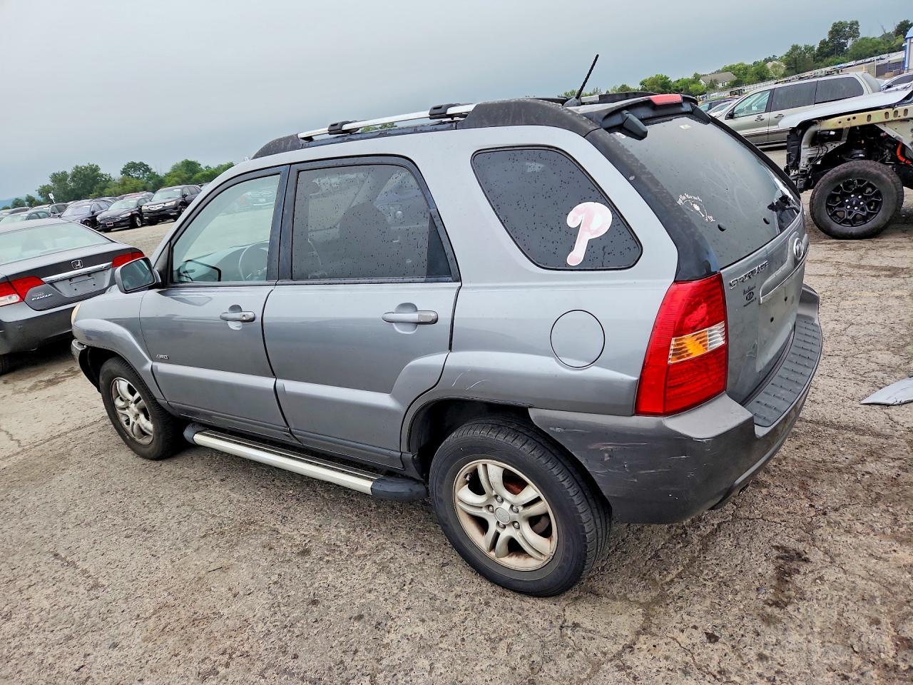 2007 Kia Sportage Lx - Image 2