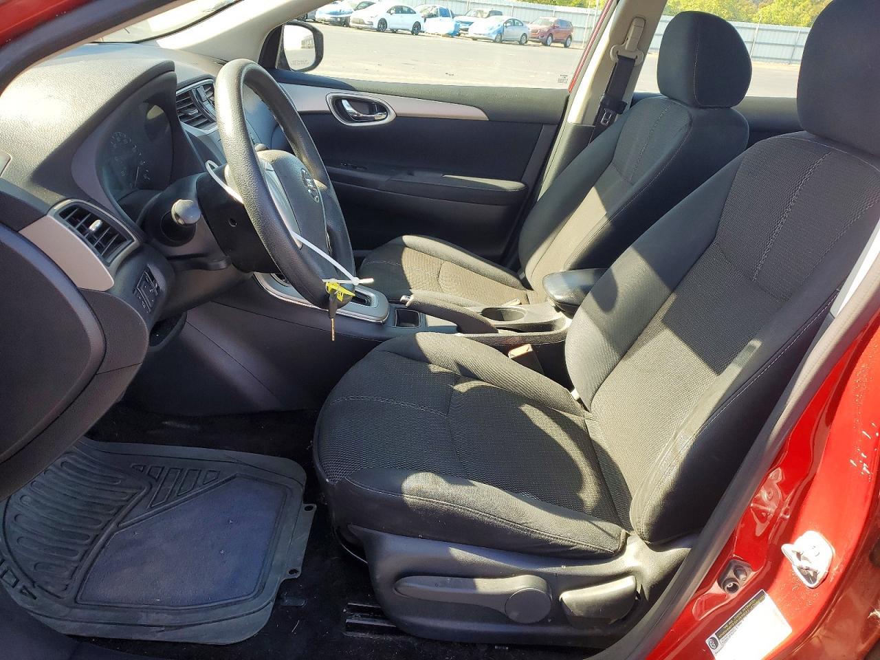 2014 Nissan Sentra S - Фото 7