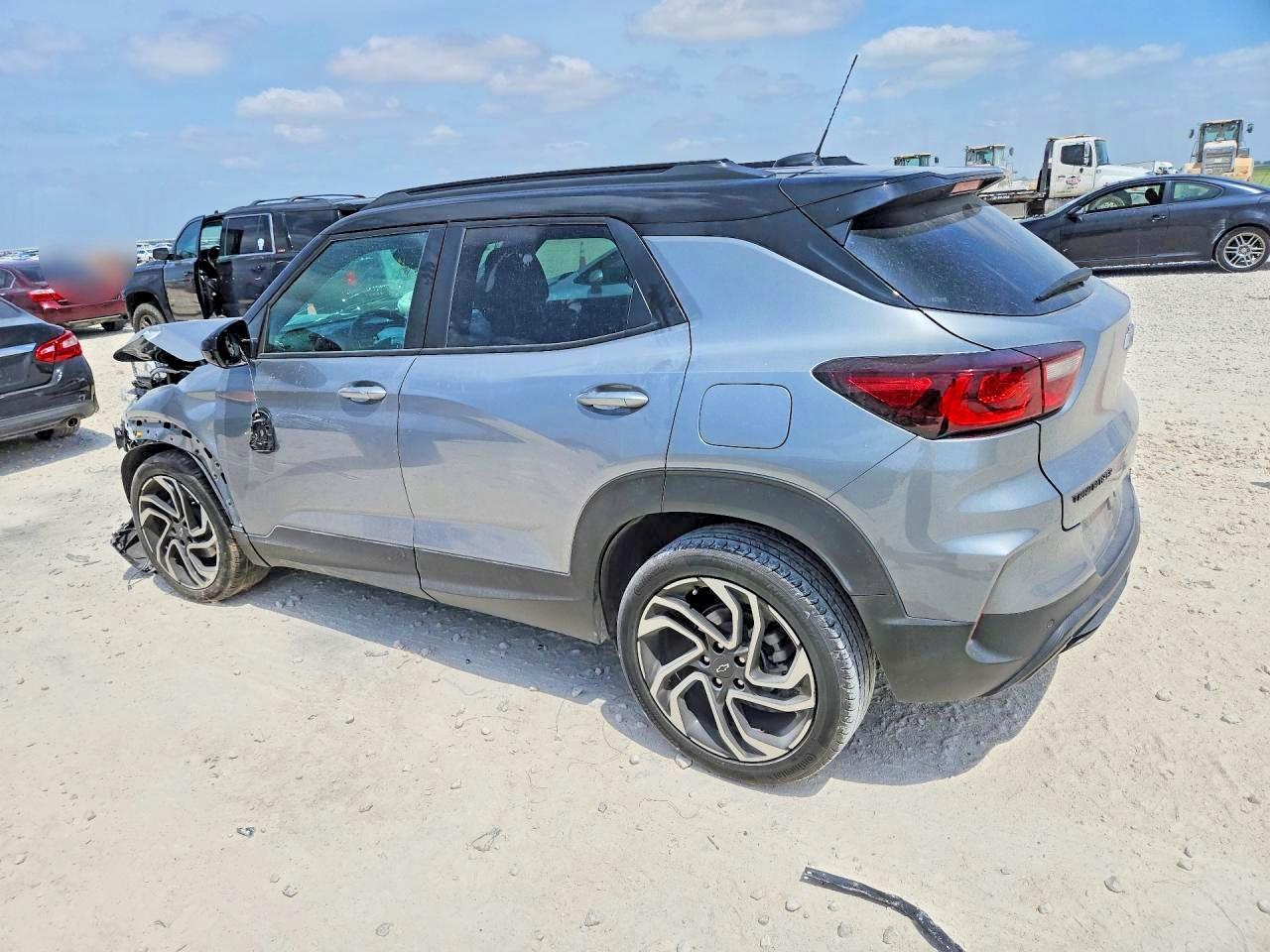 2024 Chevrolet Trailblazer Rs - Фото 2