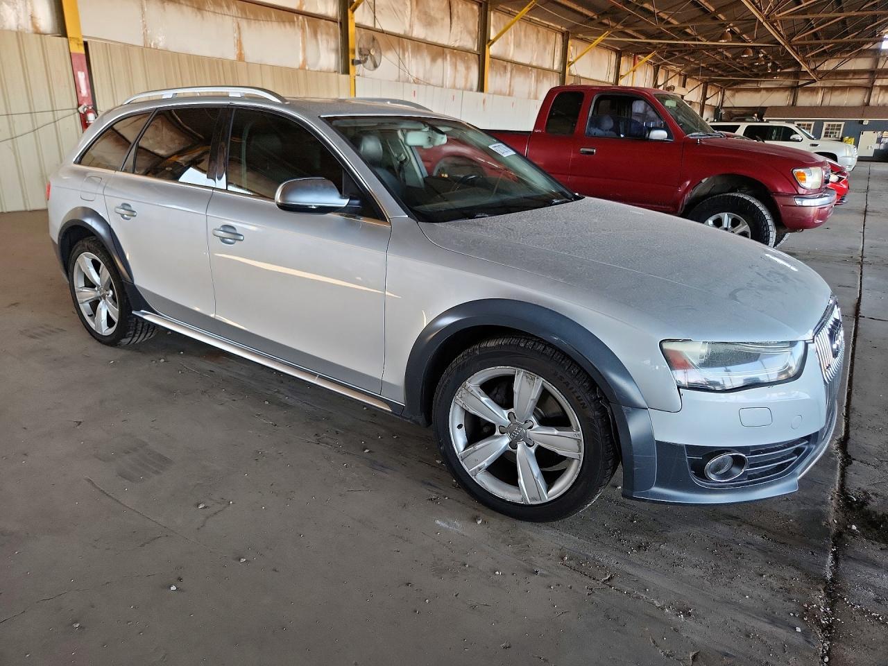 2013 Audi A4 Allroad Premium Plus - Image 4