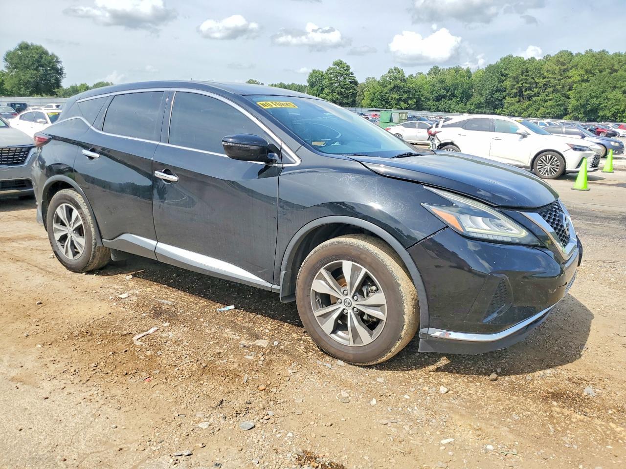 2021 Nissan Murano S - Image 4