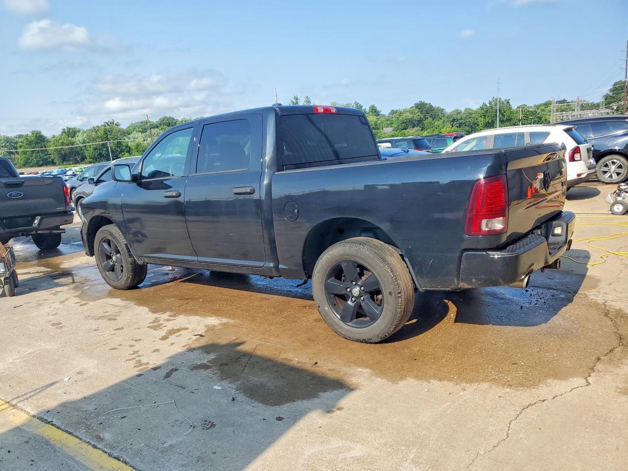 2014 Ram 1500 St - Фото 2