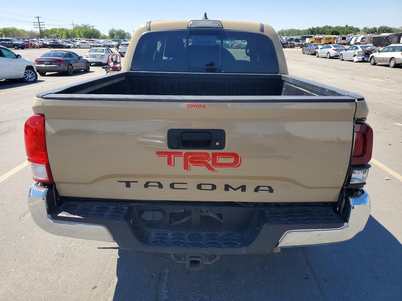 2017 Toyota Tacoma Sr V6 - Image 6