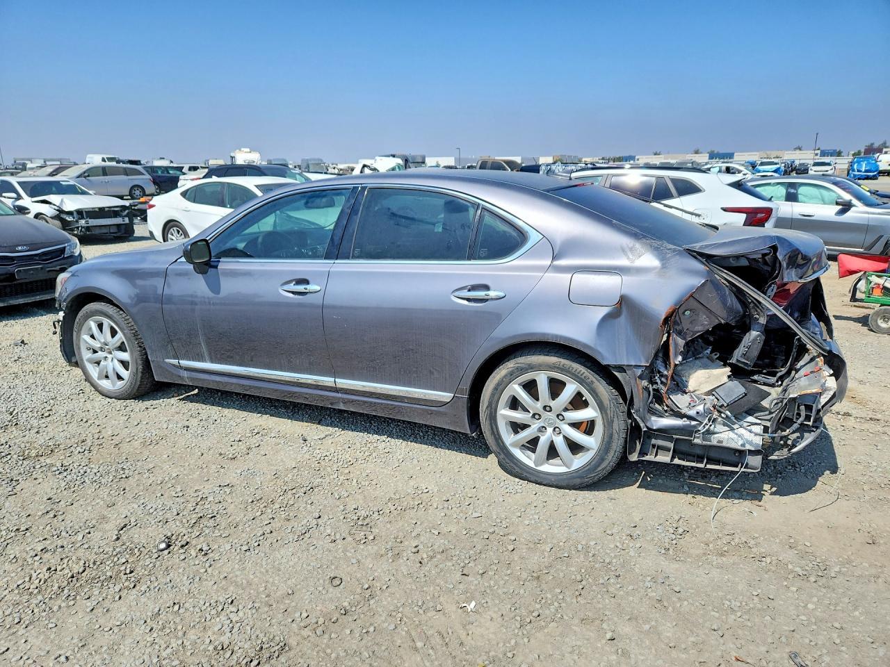 2013 Lexus Ls 460 - Фото 2