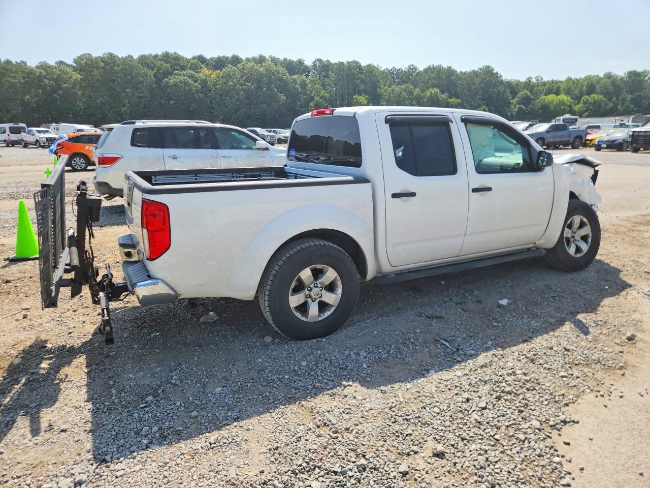 2011 Nissan Frontier S - Фото 3