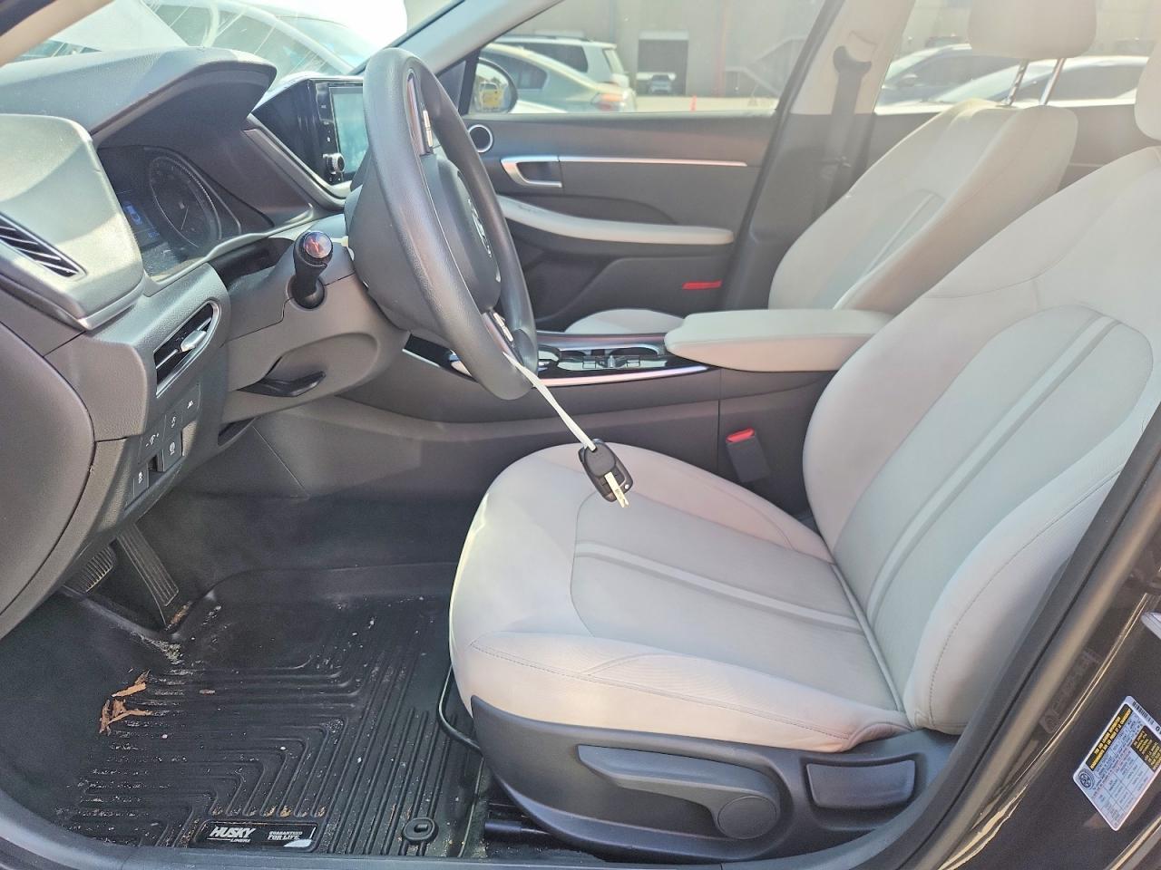 2023 Hyundai Sonata Se - Image 7