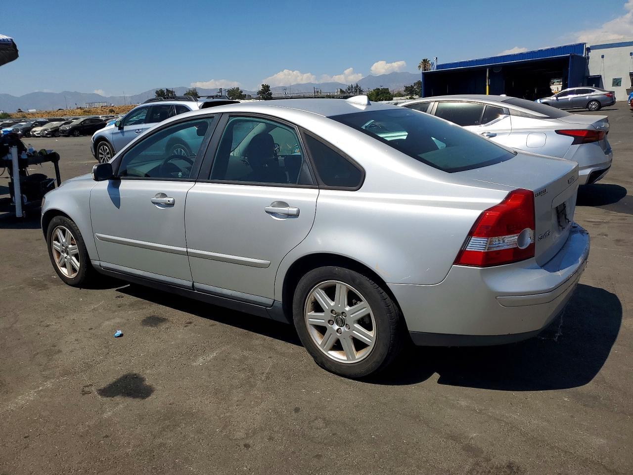 2006 Volvo S40 2.4I - Фото 2