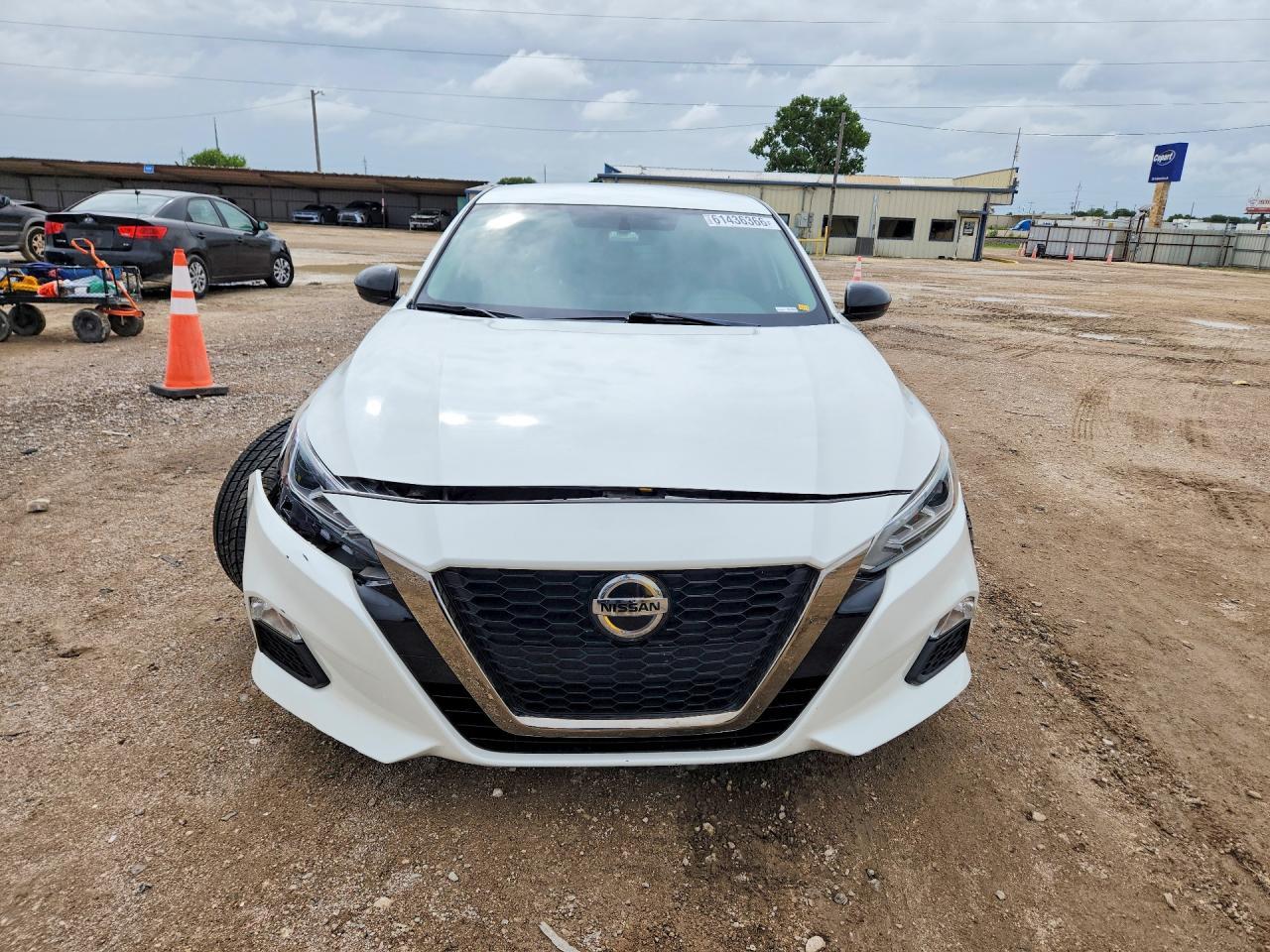 2019 Nissan Altima Sr - Image 5