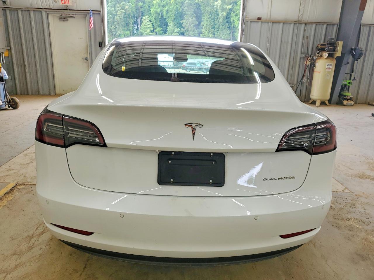 2019 Tesla Model 3 - Image 6