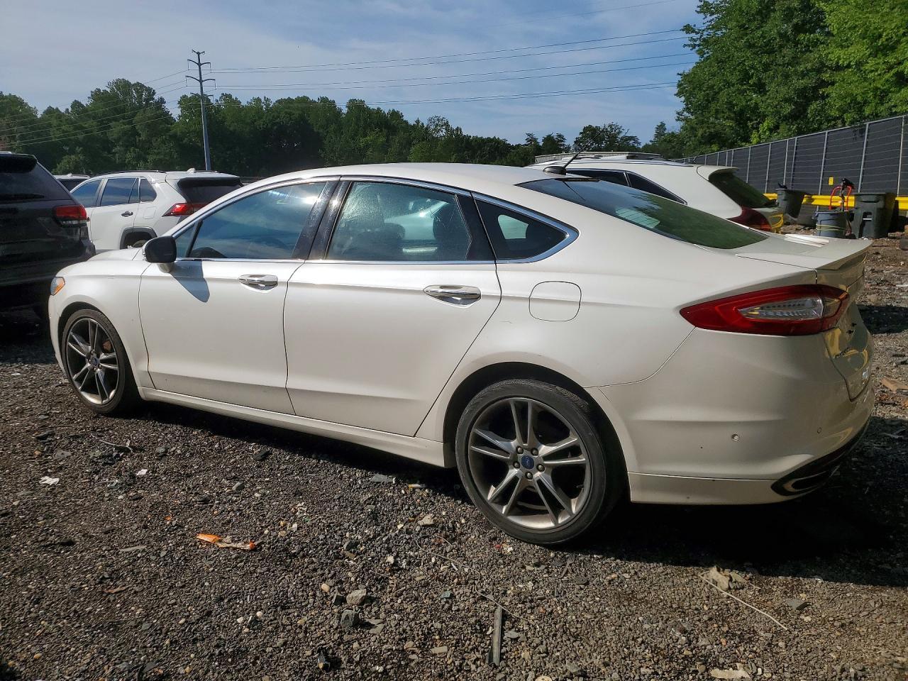 2013 Ford Fusion Titanium - Фото 2