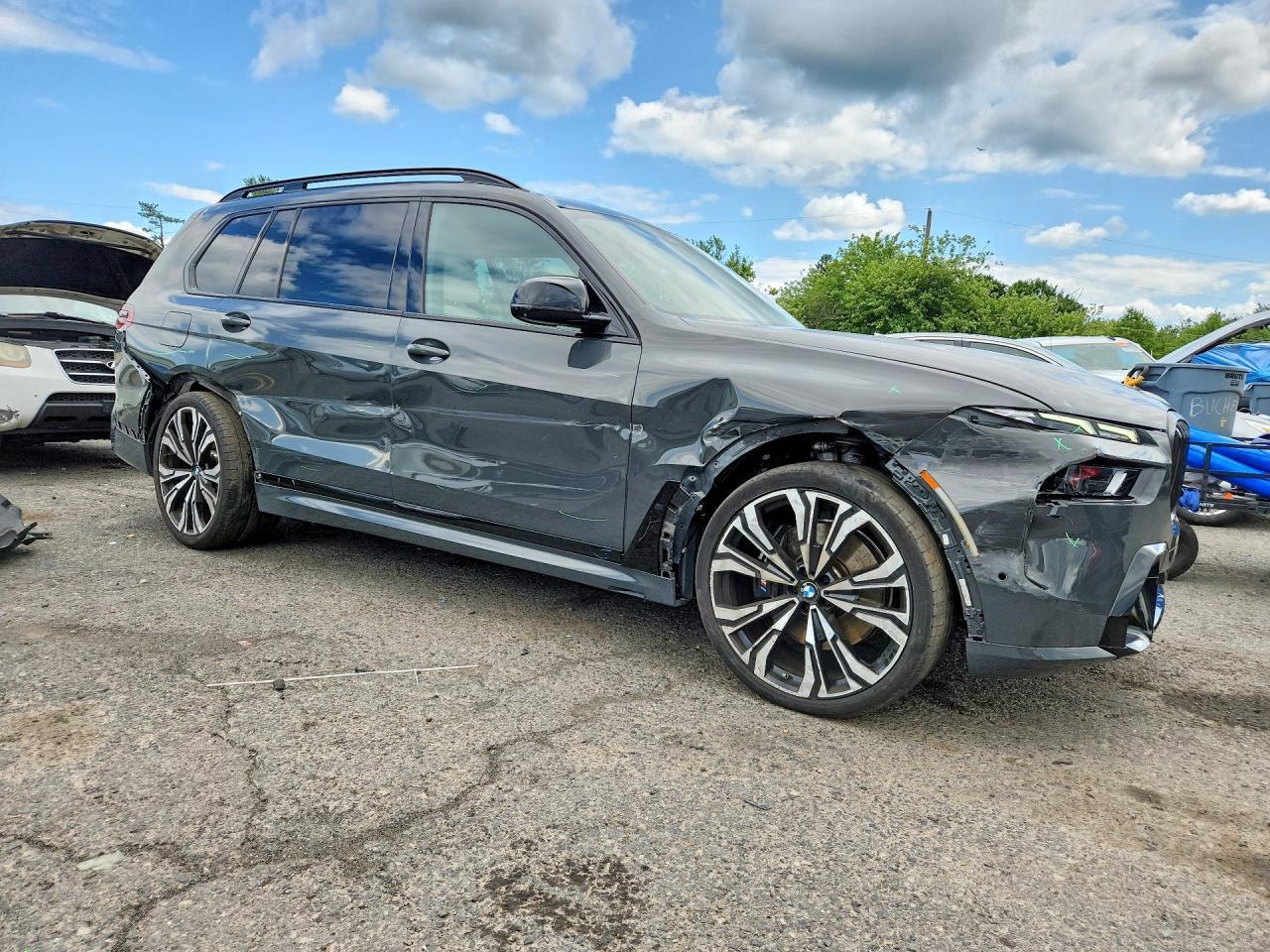 2024 BMW X7 M60I - Image 4