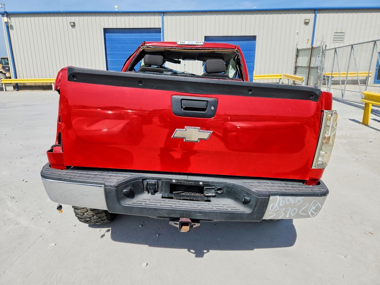 2011 Chevrolet Silverado C1500 - Image 6