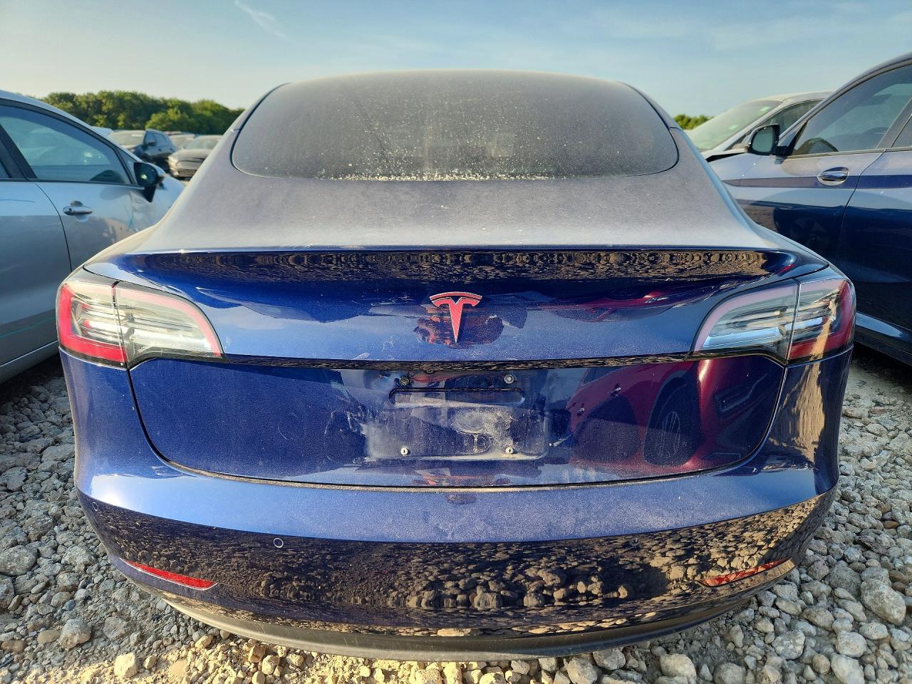 2018 Tesla Model 3 - Image 6