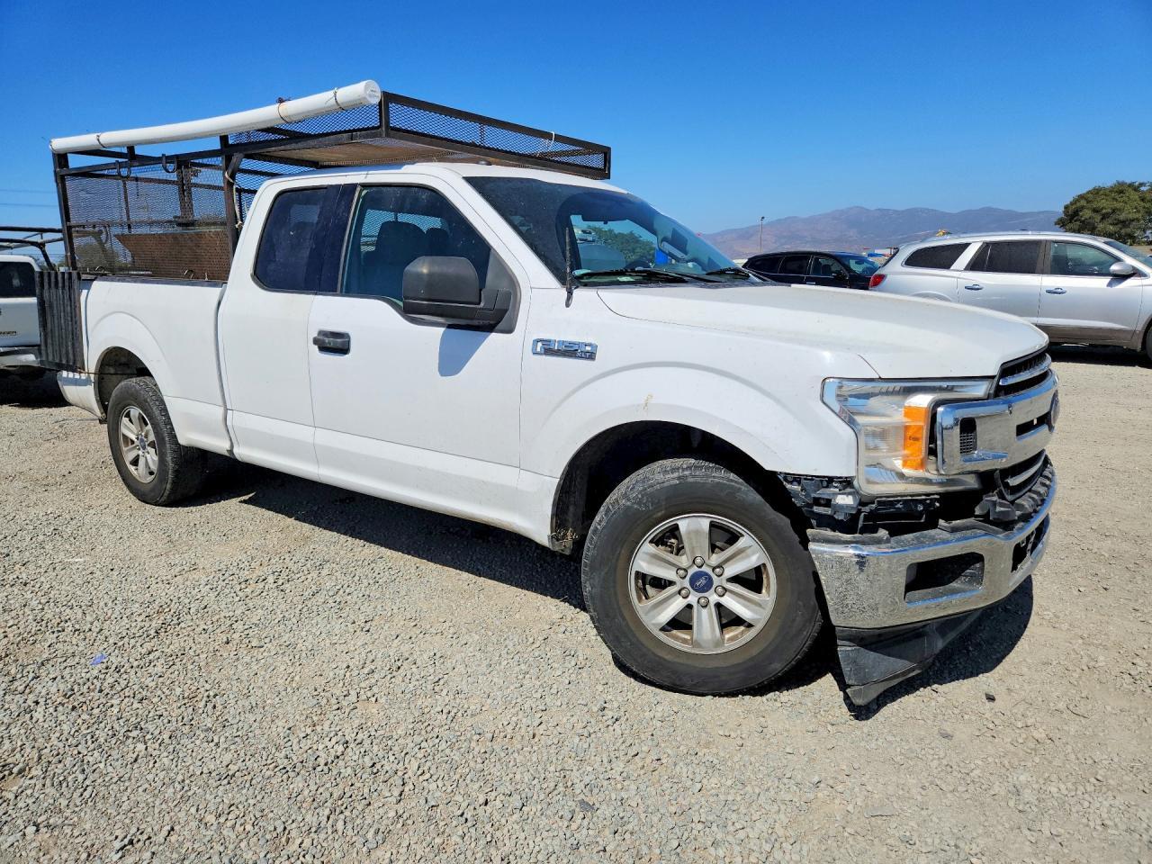 2018 Ford F150 Super Cab - Фото 4