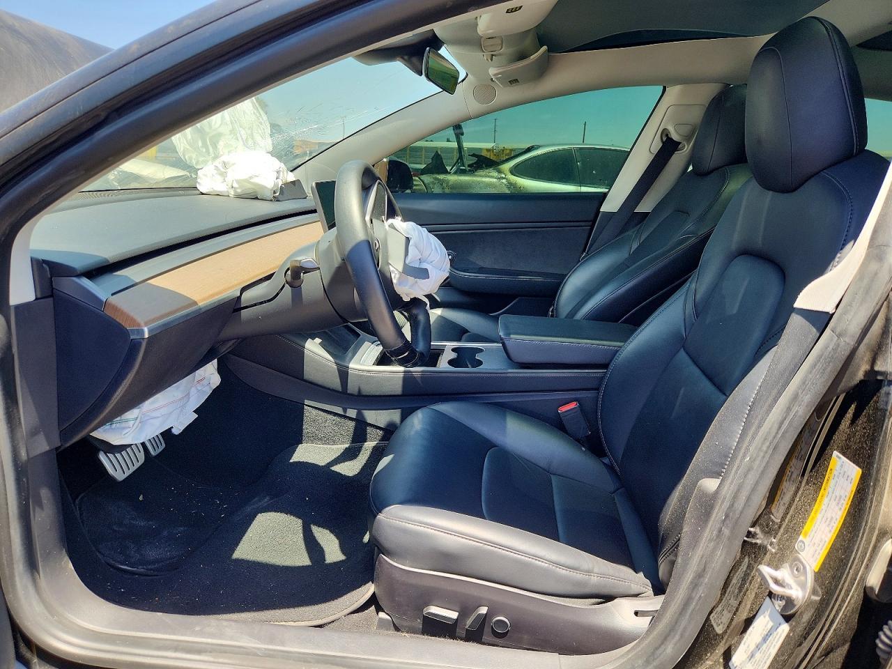 2021 Tesl Model 3 - Фото 7