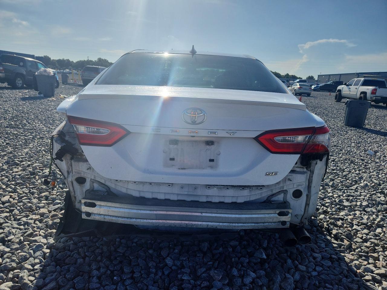 2019 Toyota Camry Se - Image 6