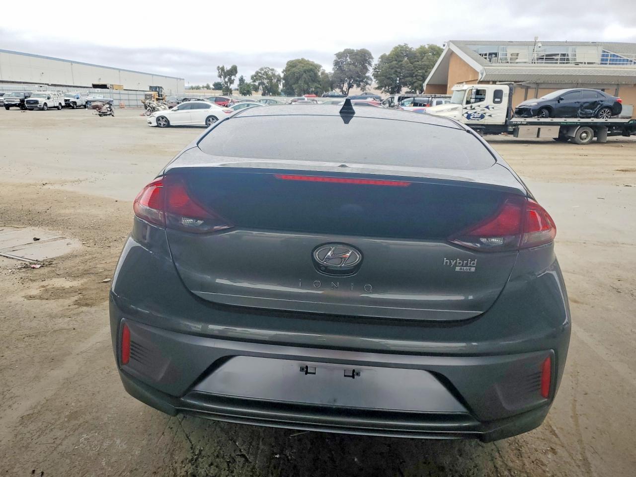2021 Hyundai Ioniq Blue - Фото 6