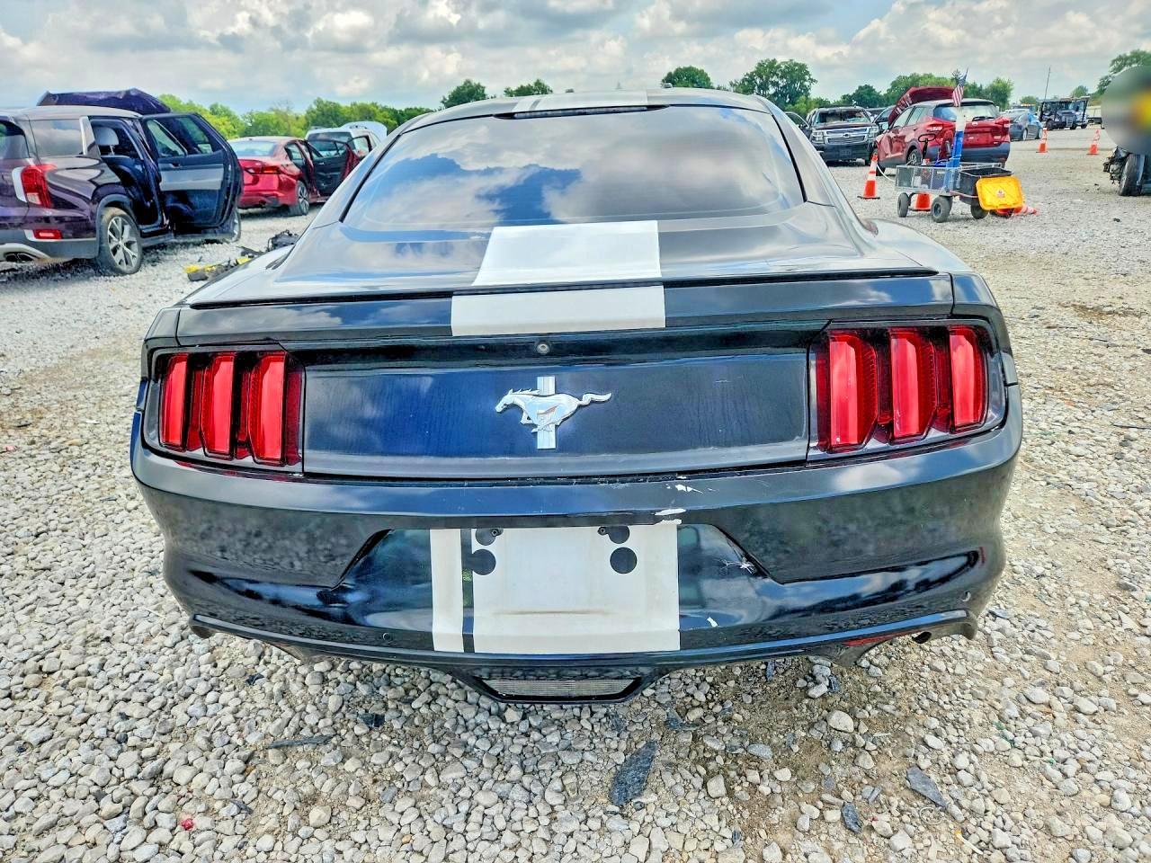 2018 Ford Mustang - Фото 6