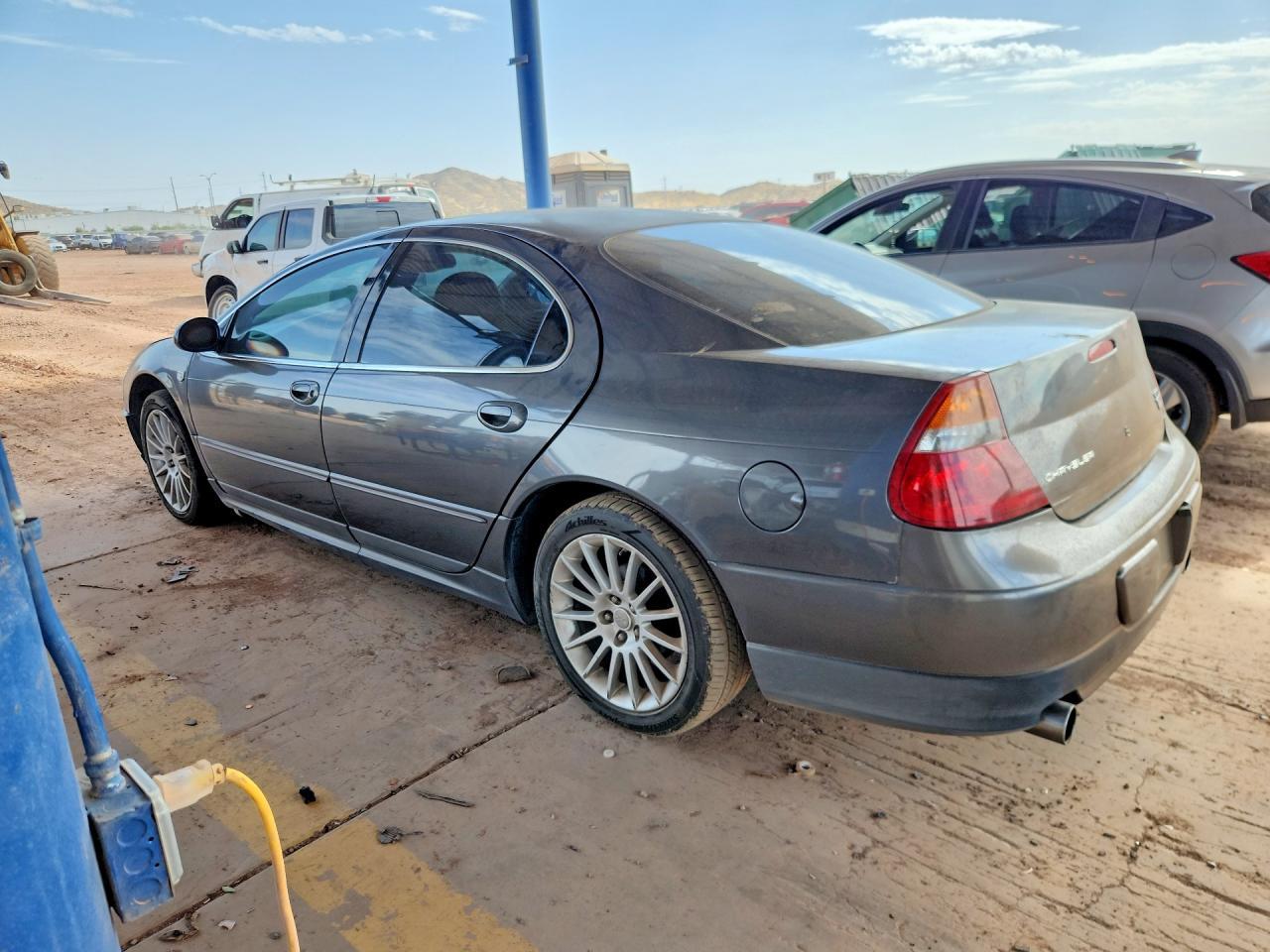 2003 Chrysler 300M Special - Фото 2