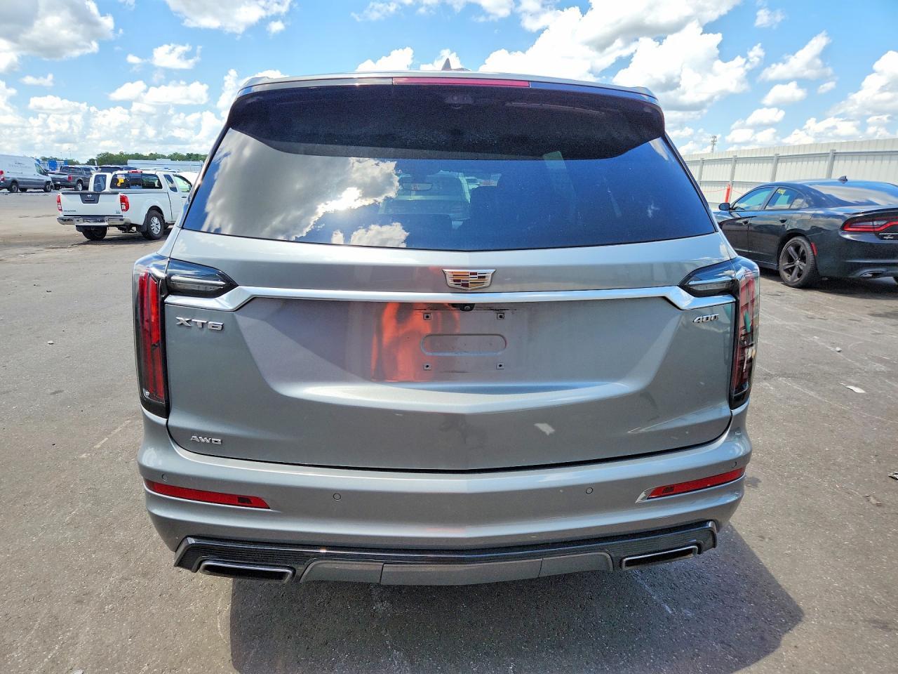 2023 Cadillac Xt6 Sport Platinum - Image 6