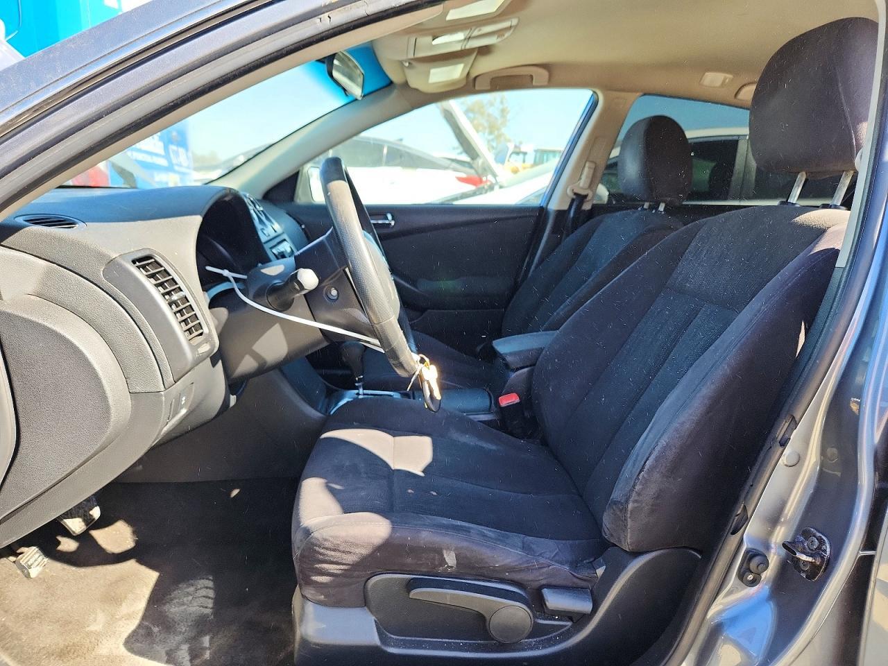 2010 Nissan Altima 2.5 - Image 7