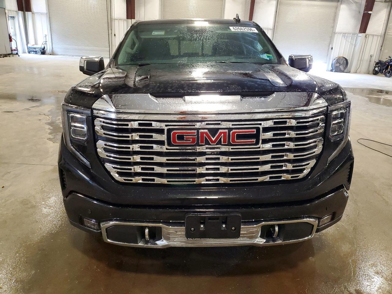 2024 GMC Sierra K1500 Denali - Фото 5