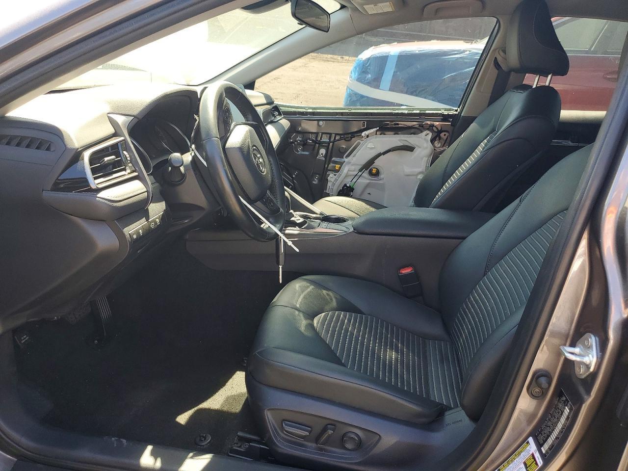 2023 Toyota Camry Se - Фото 7