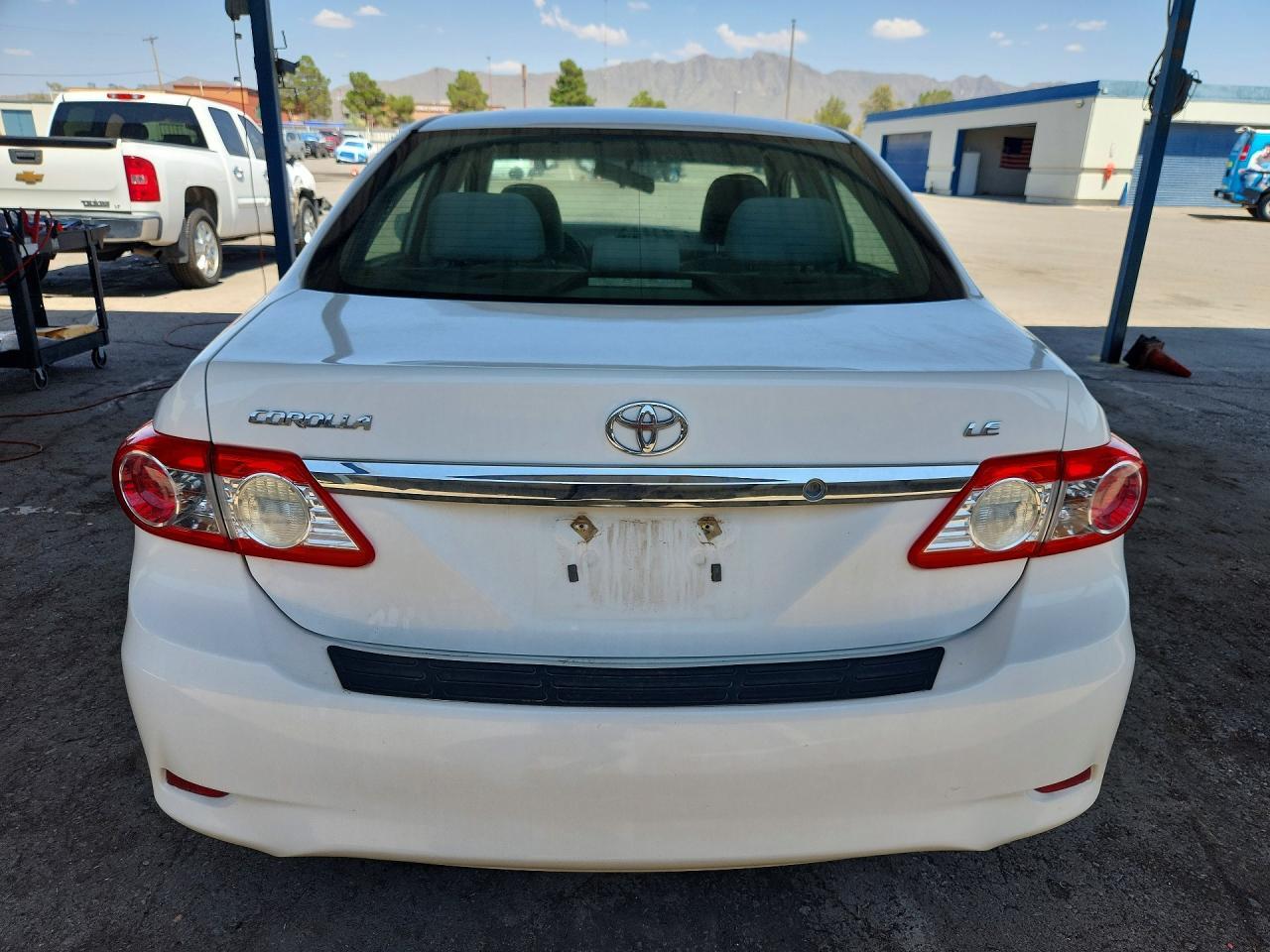 2013 Toyota Corolla Le - Image 6