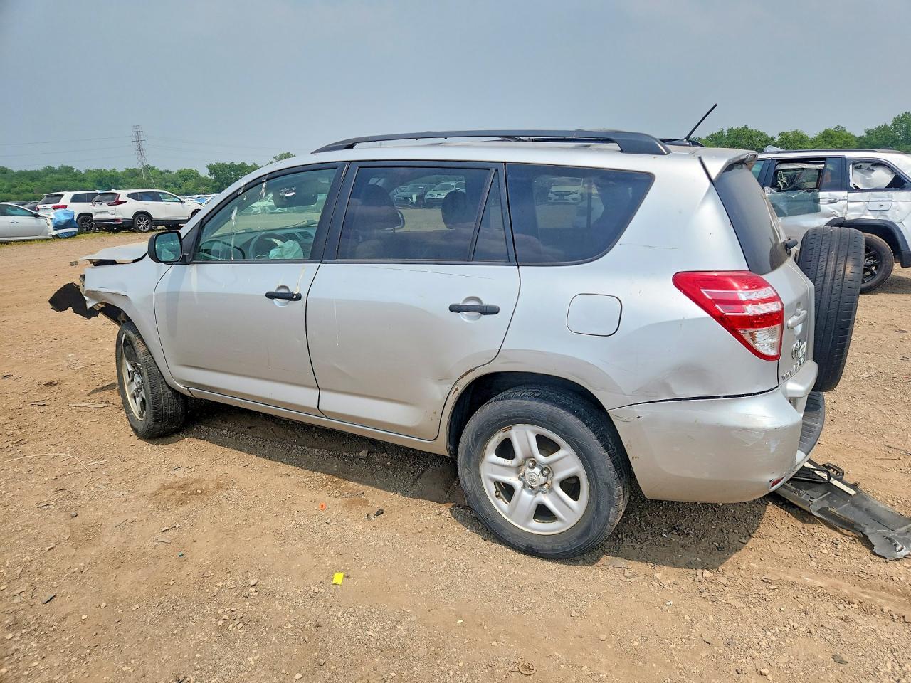 2010 Toyota Rav4 Base - Фото 2