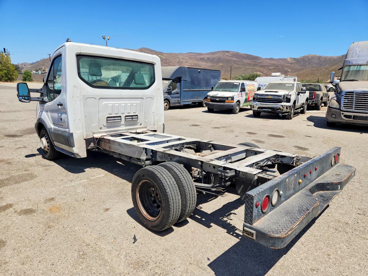 2015 Ford Transit T-350 Hd - Image 2