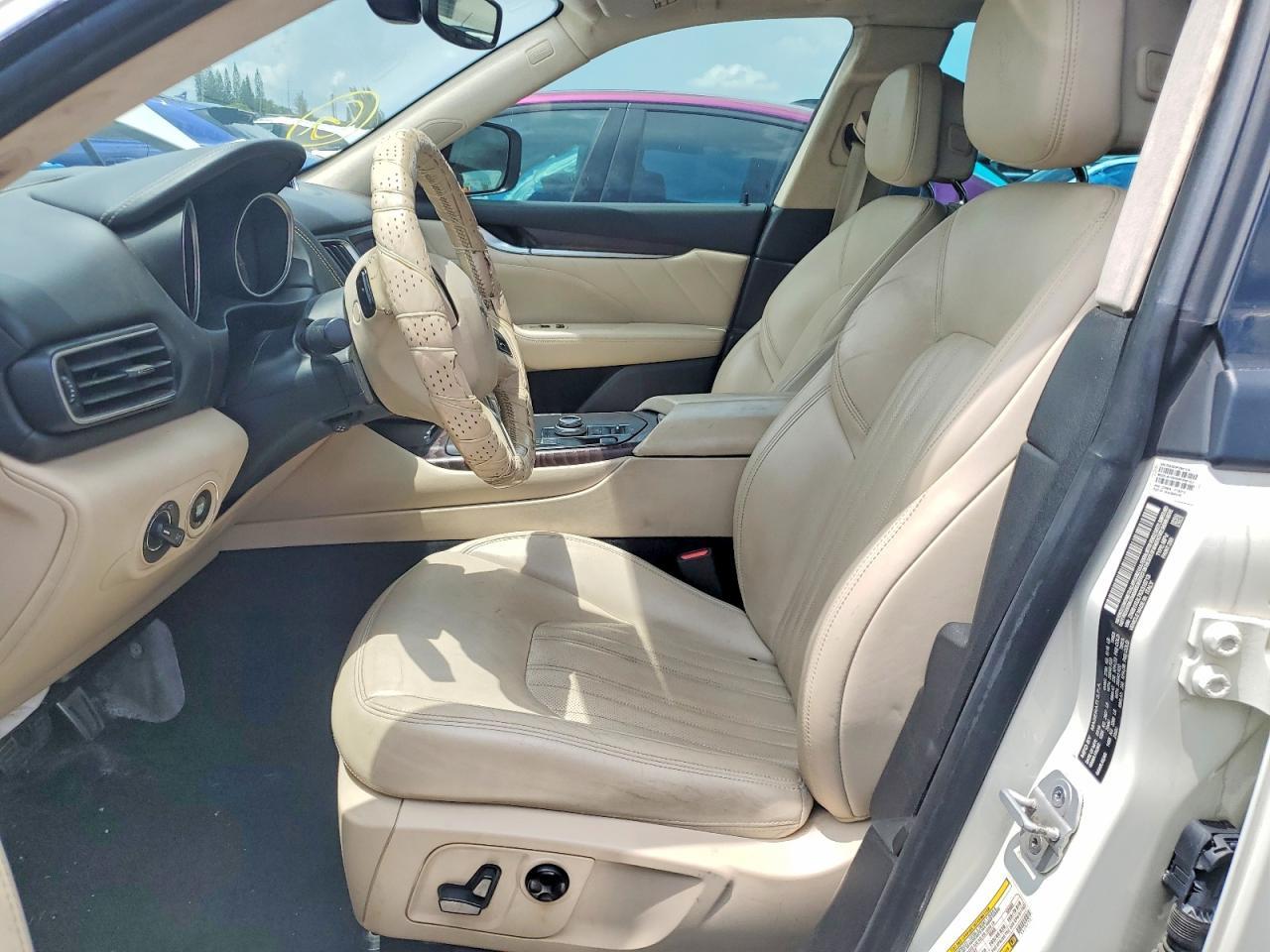2019 Maserati Levante - Image 7