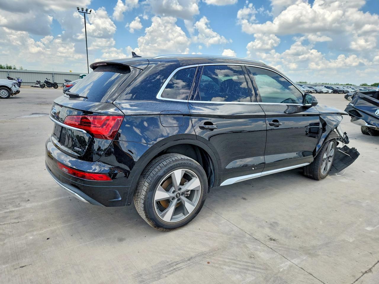 2019 Audi Q5 Premium 40 - Image 3