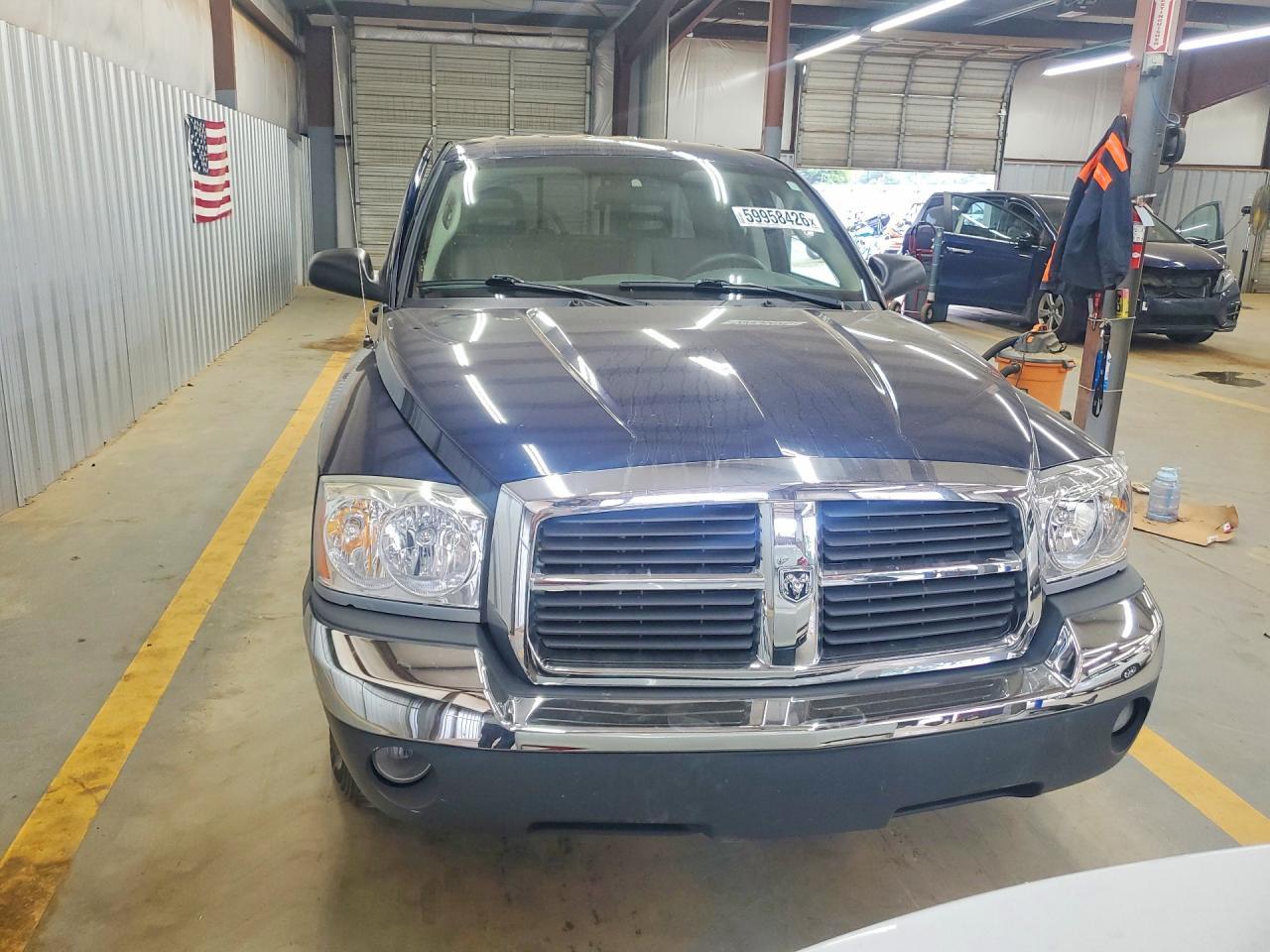 2005 Dodge Dakota Quad Slt - Фото 5