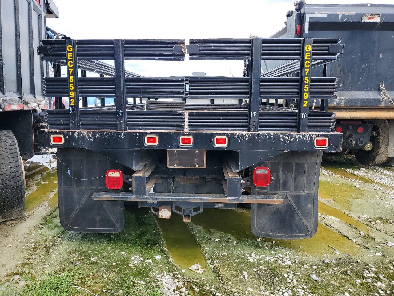 2016 Ford F450 - Image 6