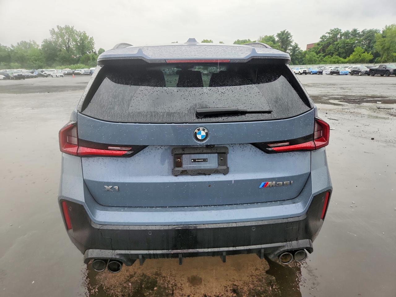 2025 BMW X1 M35I - Фото 6