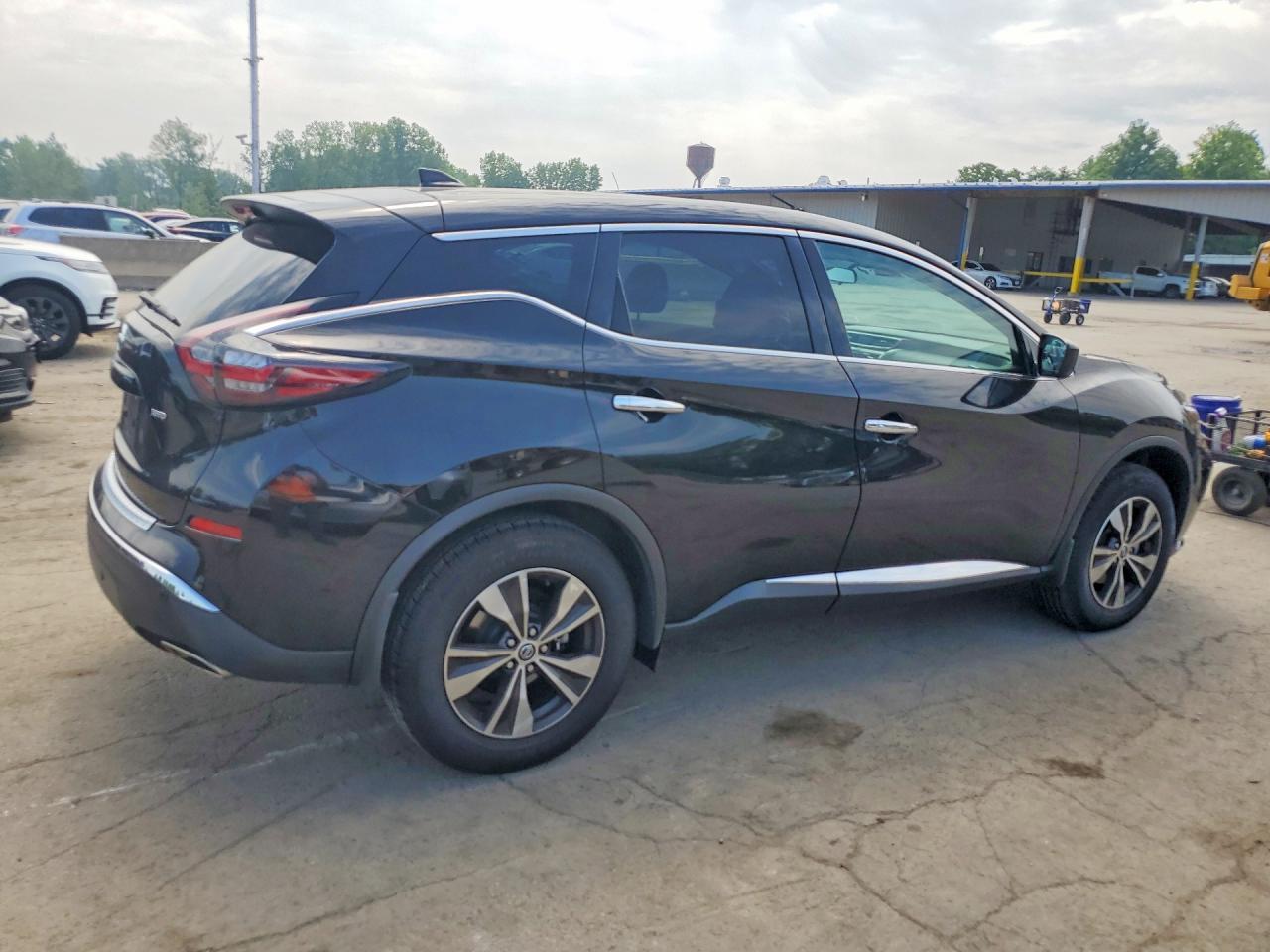 2021 Nissan Murano S - Фото 3