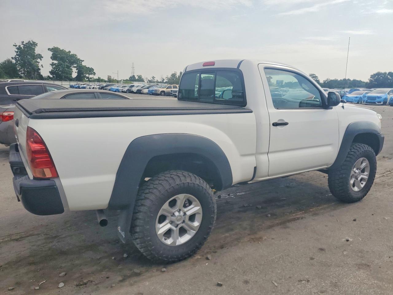 2013 Toyota Tacoma Base - Image 3