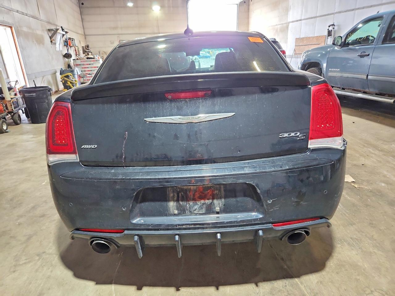 2017 Chrysler 300 S - Image 6