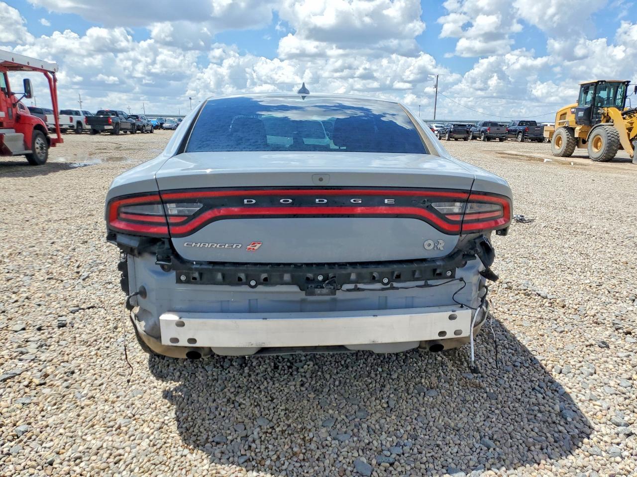 2022 Dodge Charger Sxt - Фото 6