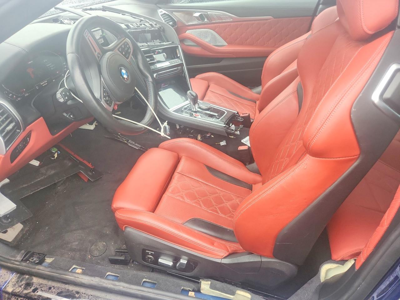 2023 BMW M8 - Фото 7