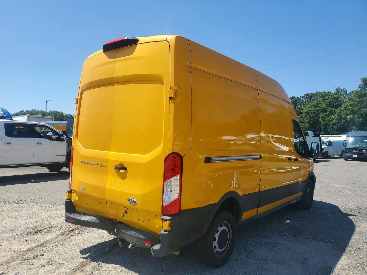 2021 Ford Transit T-250 - Фото 3