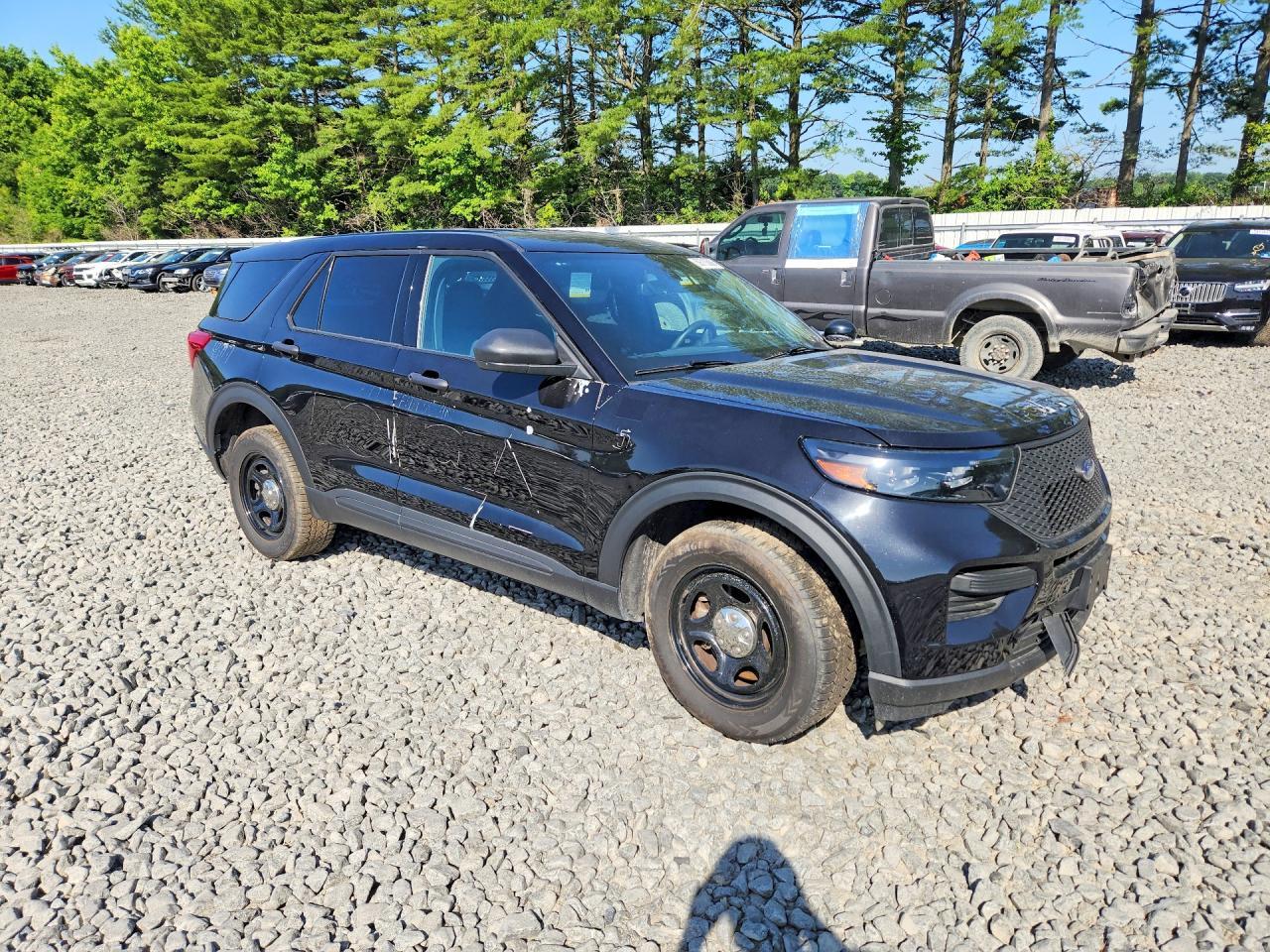 2023 Ford Explorer Police Interceptor - Image 4