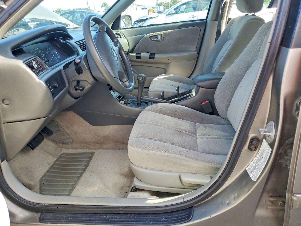 2001 Toyota Camry Ce - Image 7