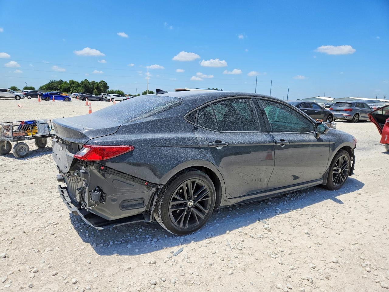 2026 Toyota Camry Se - Фото 3